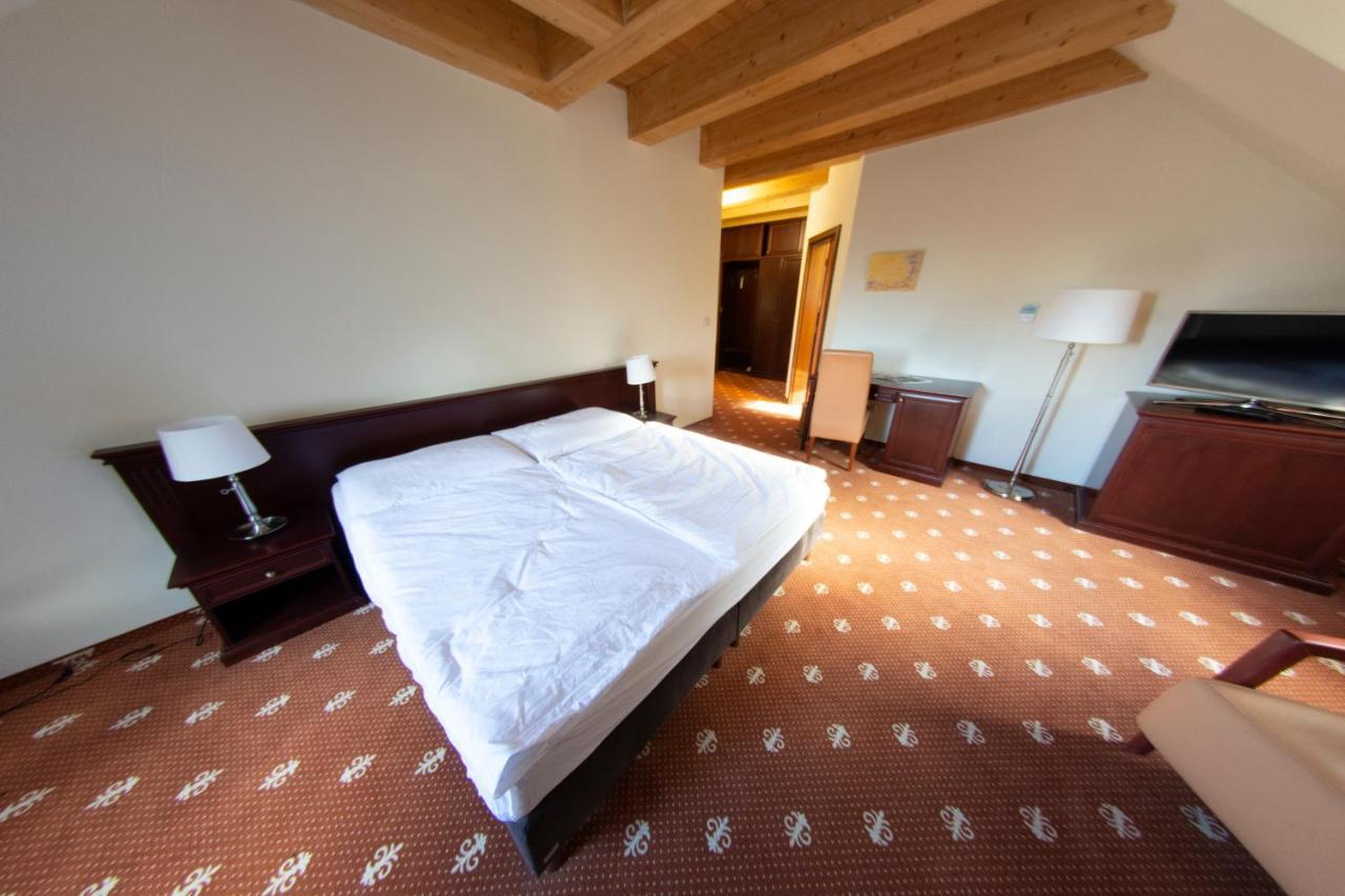 Hotel Hradna Brana Bratislava Exteriér fotografie