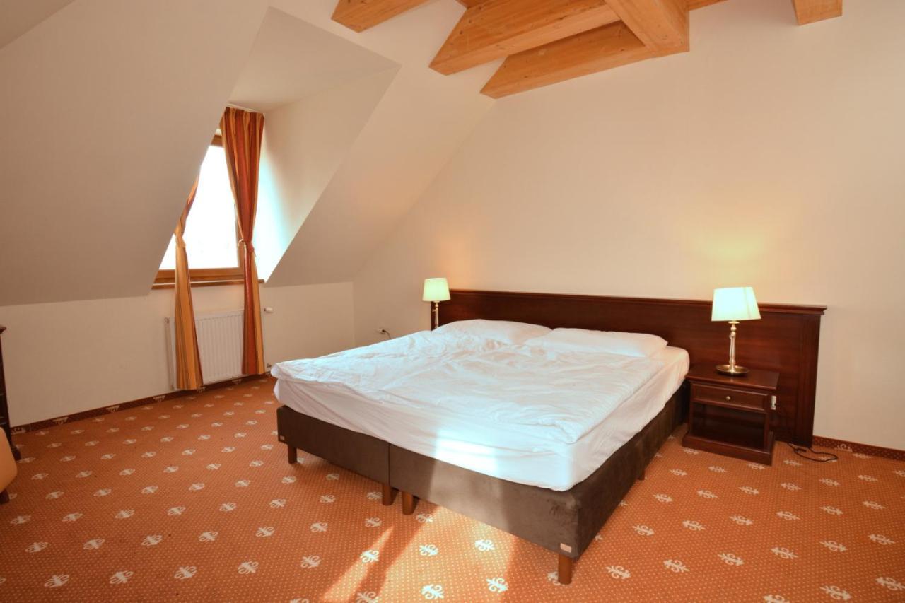 Hotel Hradna Brana Bratislava Exteriér fotografie