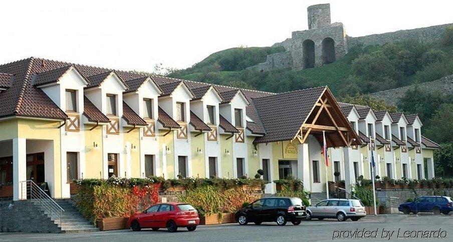 Hotel Hradna Brana Bratislava Exteriér fotografie